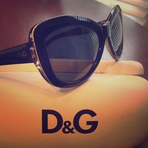 D&G Navy Blue Sunglasses 🕶